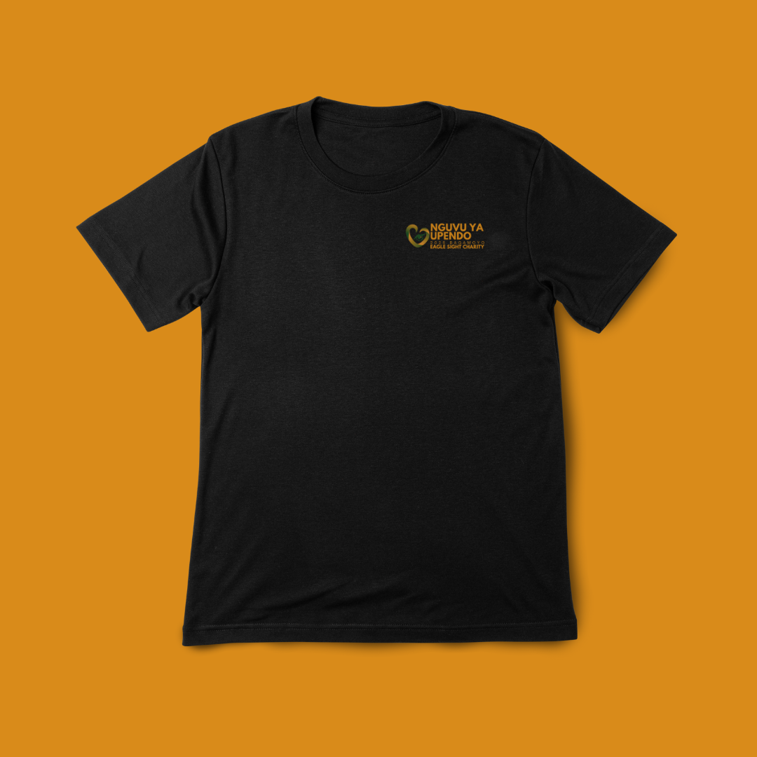 Nguvu ya Upendo T-shirt in black